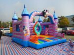 Mickey Mouse Bounce House - Image 3